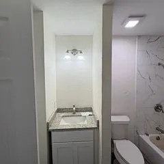 428 N Vaughan Ave #1 — Photo 6