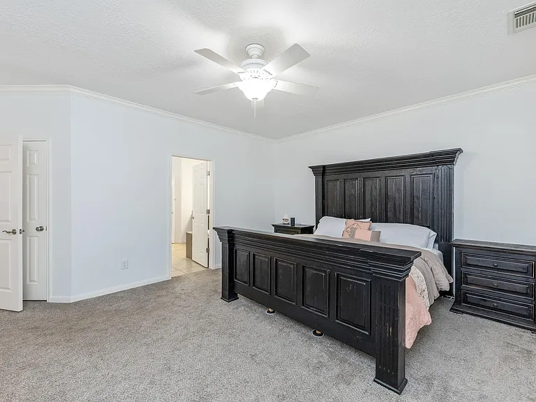 15826 Jamie Lee Dr — Photo 24