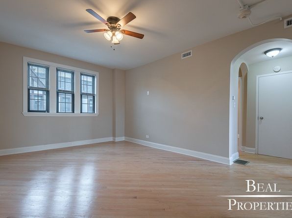 894 Green Bay Rd APT 3