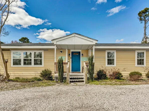 213 E Southwinds Drive, Newport, NC 28570