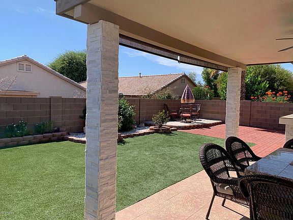 3rd image of 2855 W Medallion Dr