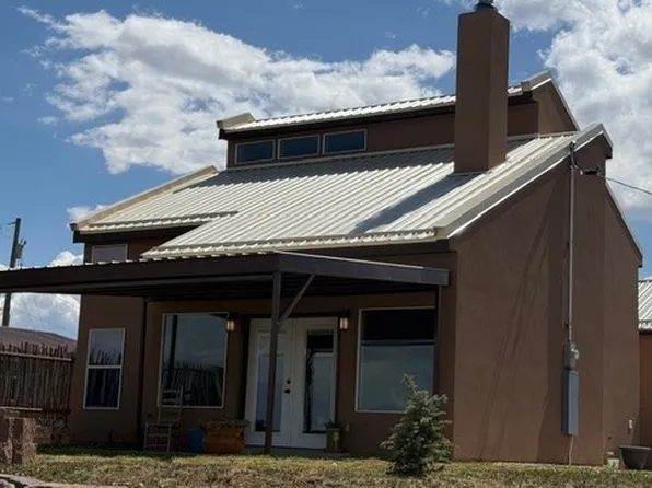 3309 Vista De Vegas, Las Vegas, NM 87701