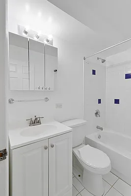 Rented by Platinum Properties | media 10