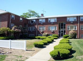 15 Ridge Dr APT 10, East Providence, RI 02914
