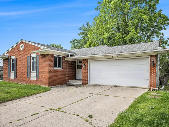 1709 Tuscany Ln, Holt, MI 48842
