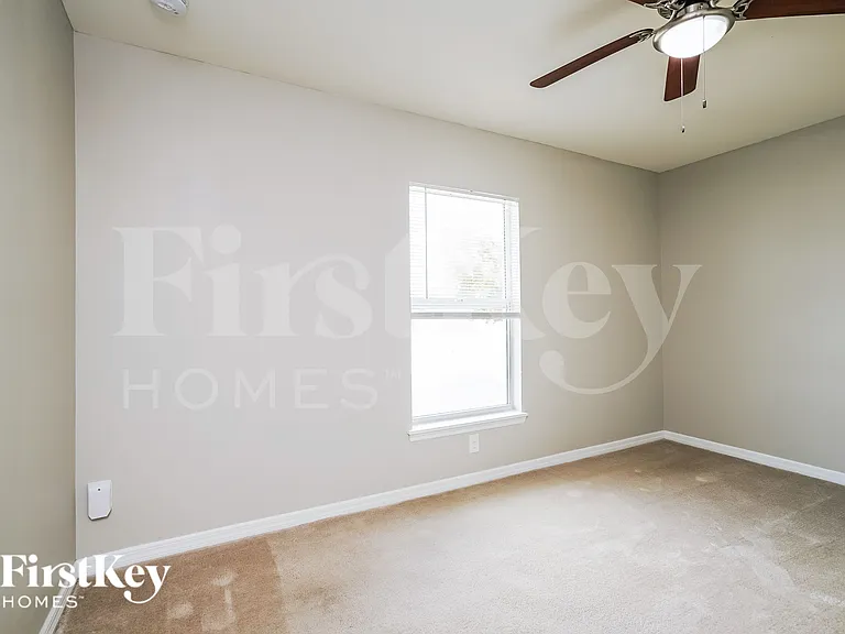 3229 NW 1st Ave — Photo 12