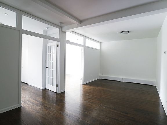3rd image of 179 Eagle St APT 2F