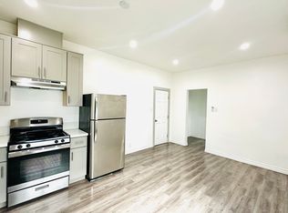 1883 W 20th St #1, Los Angeles, CA 90007