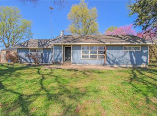 25388 Chieftain Rd, Lawrence, KS 66044
