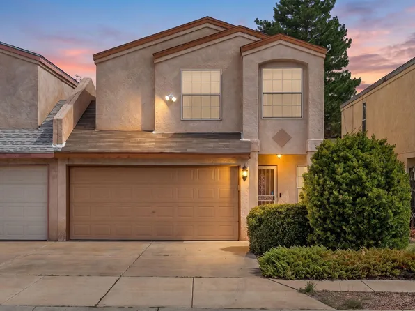 1910 Moneda Dr NW, Albuquerque, NM 87120
