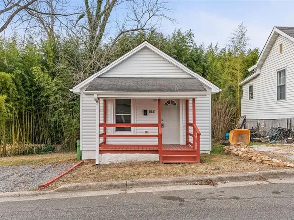 142 Welch St, Mount Airy, NC 27030
