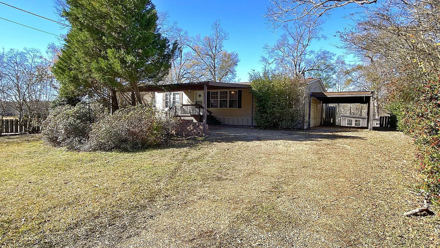 3 bed, 1320 sqft, $1,300 — Photo 4