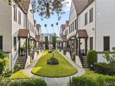 73 1/2 N Catalina Ave, Pasadena, CA, 91106