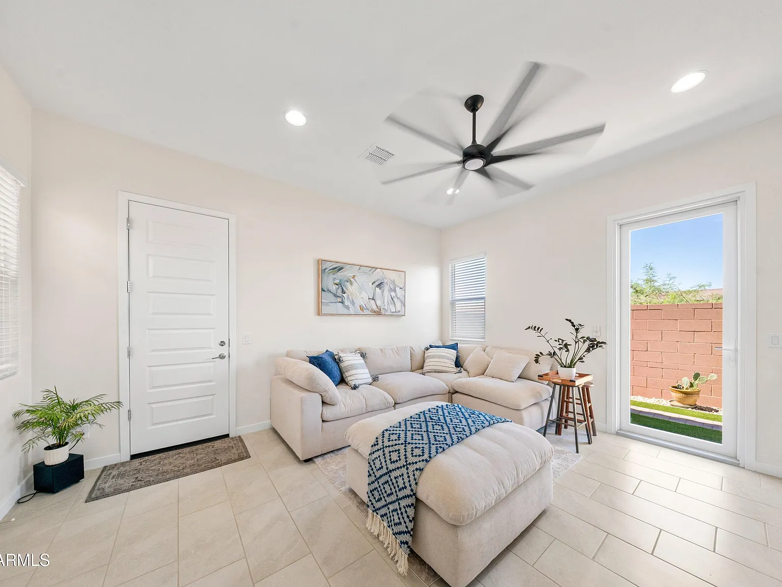 1 bed, 1.0 bath, 682 sqft, $1,599 — Photo 4