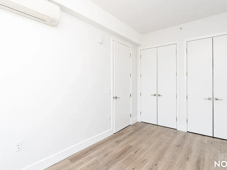 322 Grand Concourse #1301 — Photo 12