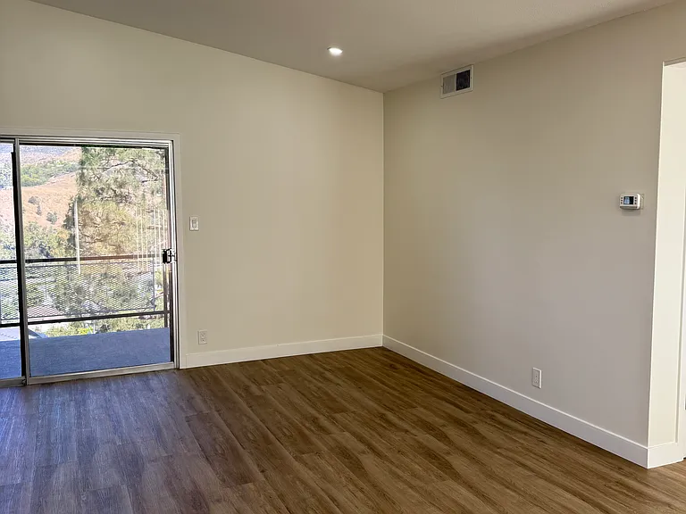 1860 Verdugo Loma Dr #D — Photo 12