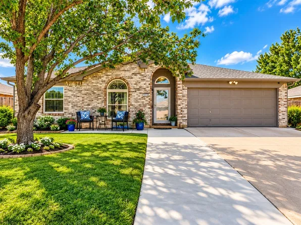 308 Candlestick Trl, Saginaw, TX 76179