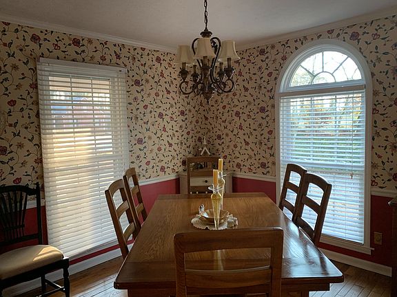 5th image of 307 Briarwood Dr