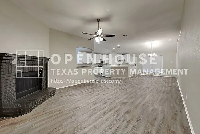 7112 Welshman Dr — Photo 4