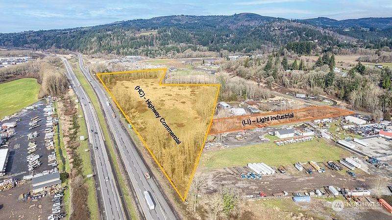 2nd image of 9565 Old Pacific Highway S