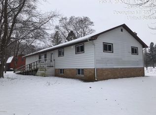 28754 Yaw St, Dowagiac, MI 49047