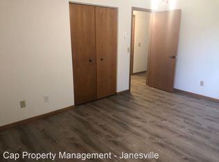 2019 Green Valley Dr #3445853, Janesville, WI 53546