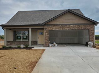 2247 Red Barn Rd, Christiana, TN 37037