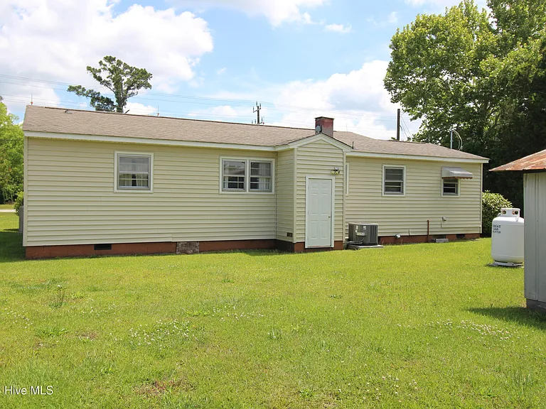 1515 Belgrade Swansboro Rd — Photo 15