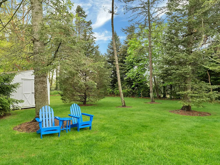 110 Sleepy Hollow Ln — Photo 36