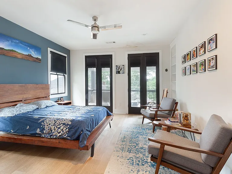 702 Grant Ter SE — Photo 28