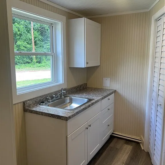 302 Monticello Dr — Photo 8