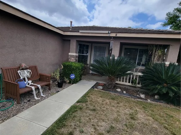 26461 Prairie Ln, Moreno Valley, CA 92555