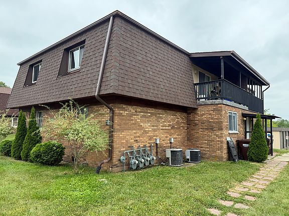 3rd image of 1020 9th St #4