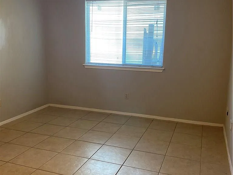 11915 Rosethorn Dr — Photo 11