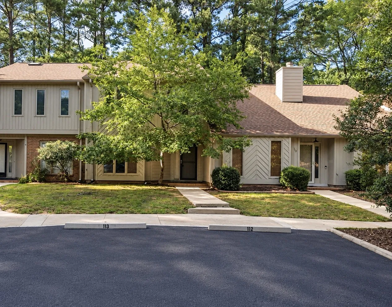 3 bed, 2.5 bath, 1500 sqft, $1,750 — Photo 1