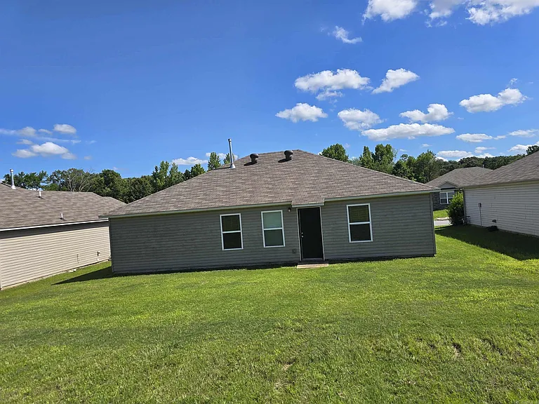 31 Winter Valley Cv — Photo 21