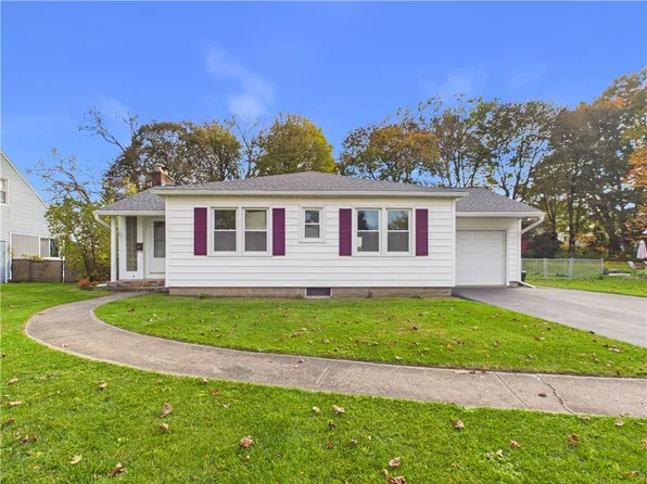157 Orland Rd, Irondequoit, NY 14622