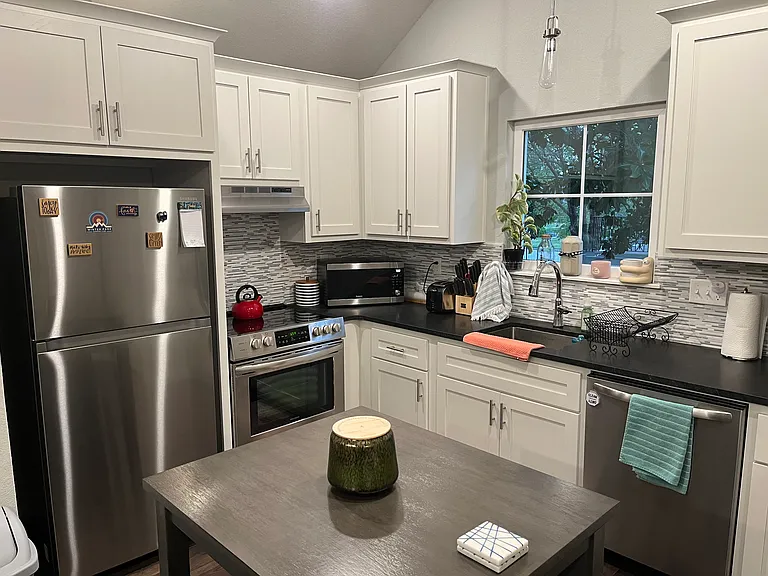 210 Hazel Blvd #1 — Photo 3