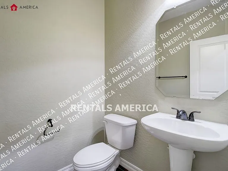 73 W Crescent Way — Photo 38