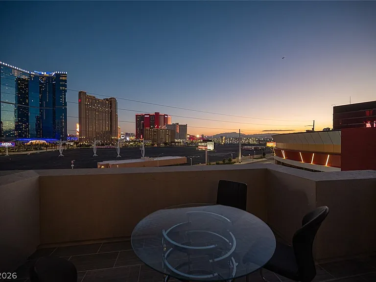 200 W Sahara Ave #501 — Photo 38