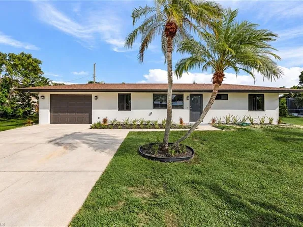 11390 Heidi Lee Ln, Fort Myers, FL 33908