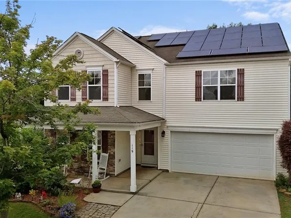 119 Tadworth Ct, Mebane, NC 27302