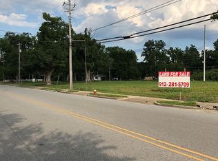 Ware St, Blackshear, GA 31516