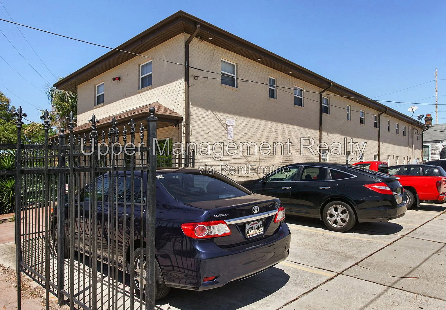 2 bed, 1.0 bath, 750 sqft, $1,150 — Photo 2