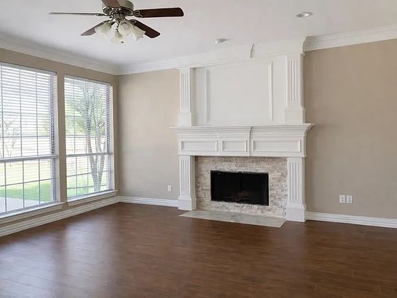 2nd image of 1308 Normandy Dr