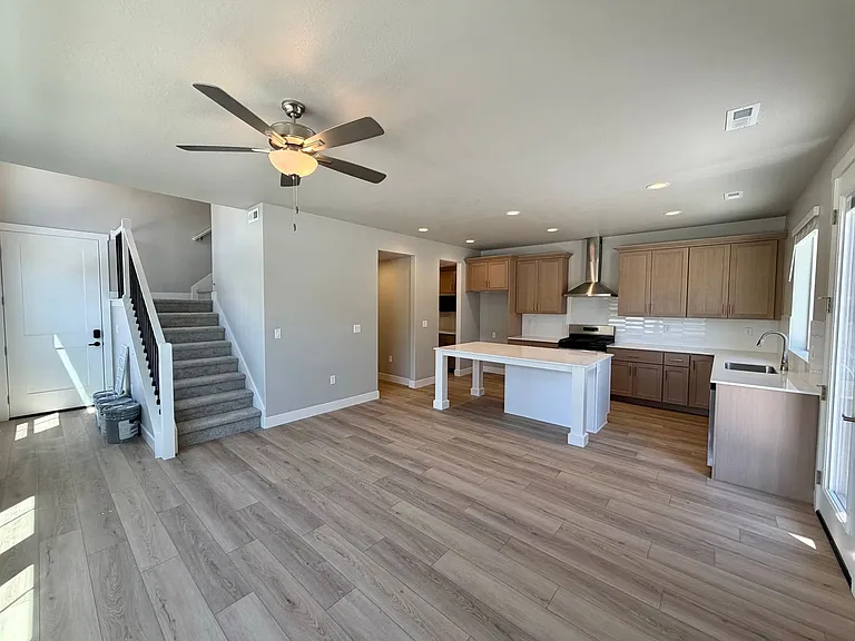 2721 W 2775 N #141 — Photo 3