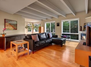 936 N 35th St APT C, Seattle, WA 98103