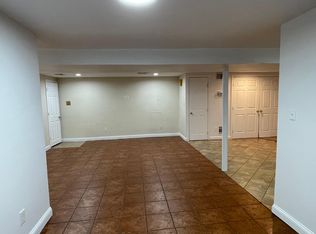 58 Lake Dr, Mahopac, NY 10541