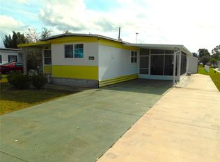 37320 8th Ave, Zephyrhills, FL 33542