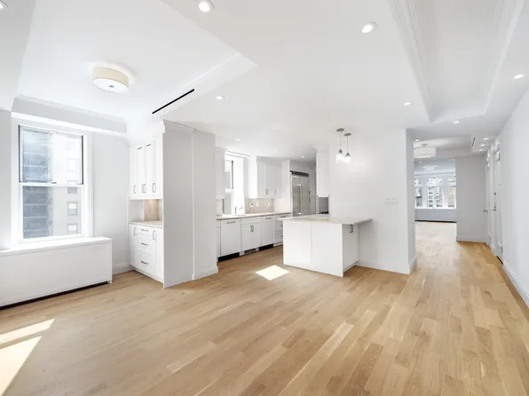 317 West 89th Street image 4 of 18